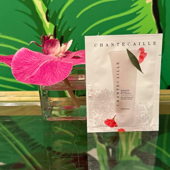 CHANTECAILLE Rice and Geranium Foaming Cleanser - Picture 2 of 6